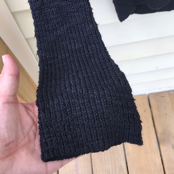 NY & CO Cross BELL sleeve knit sweater - Picture 3 of 4